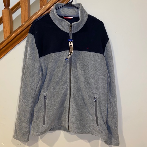 Tommy Hilfiger fleece zip up NEW WITH TAGS - Picture 1 of 4